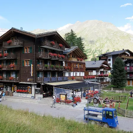 Apartment Helvetia Appartement-fewo Dachwohnung Nr- 7 By Interhome Saas-Fee